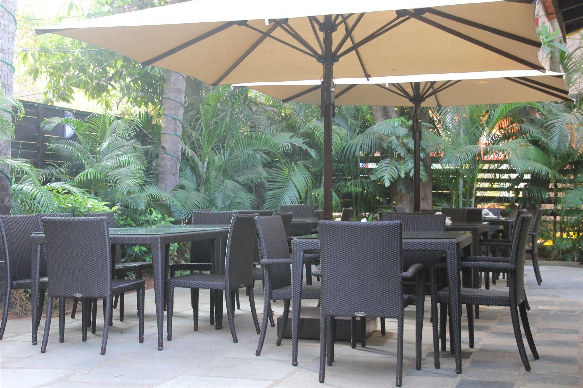 Hotel Banyan Tree Courtyard Calangute Esterno foto
